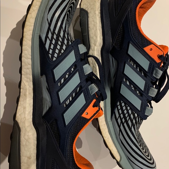 Men’s Adidas Energy Boost Running shoes - Picture 7 of 14
